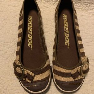 Rocket Dog slip on shoes size 9